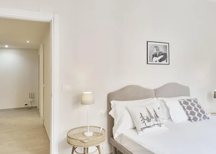 Corsica Boutique 10 By Wonderful Italy